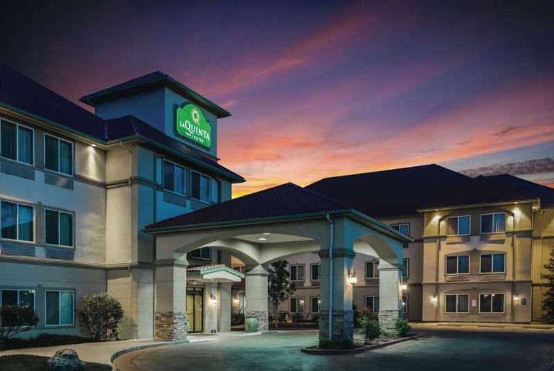 La Quinta By Wyndham Rifle Hotel Exterior foto